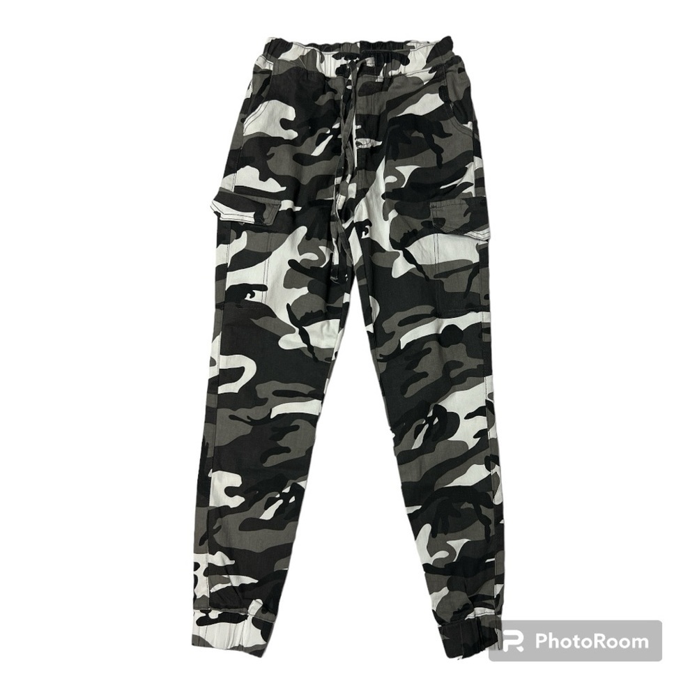 Almost Famous Cargo Jogger size XS